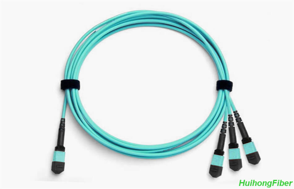 MTP/MPO 24 to 3X8 MTP/MPO conversion cable MTP/MPO 24 to 3X8 MTP/MPO conversion cable
